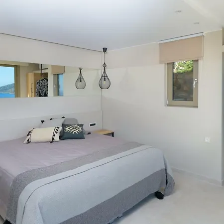 Sophia Villa *